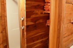 byrds cedar cabin bath